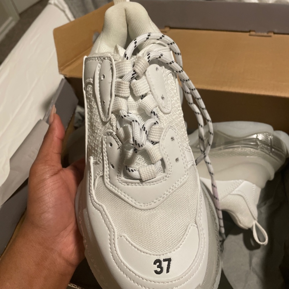 Balenciaga Triple S Sneakers - Picture 3 of 4
